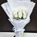 ดอกกุหลาบขาว6ดอก