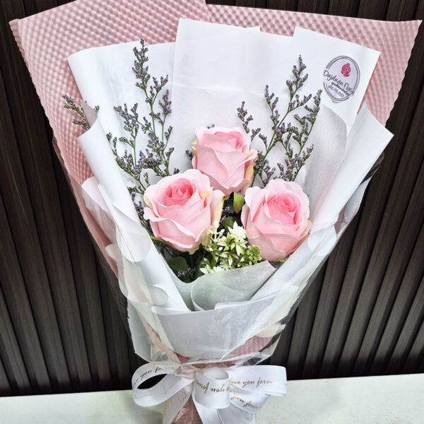 ดอกไม้ปลอม