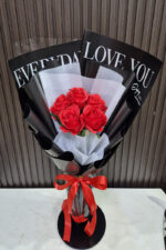 ช่อดอกไม้ปลอม