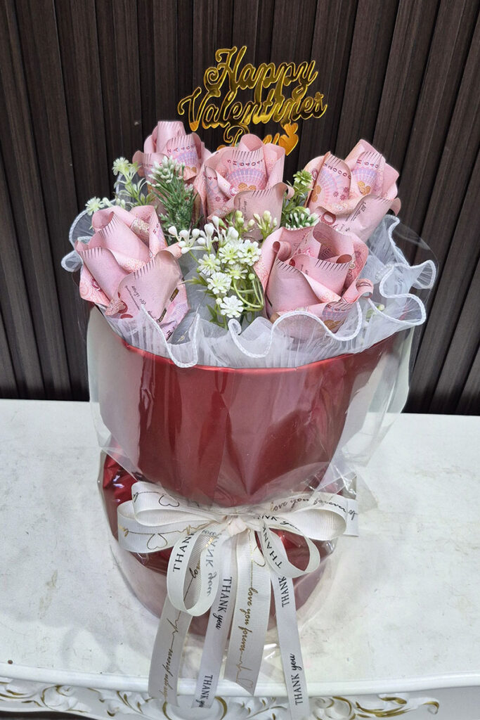 แบงค์ร้อยพับ5ดอก