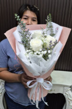 ดอกกุหลาบขาว3ดอก