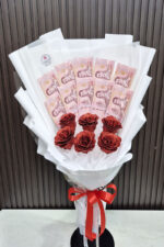 แบงค์ร้อยจัดช่อ