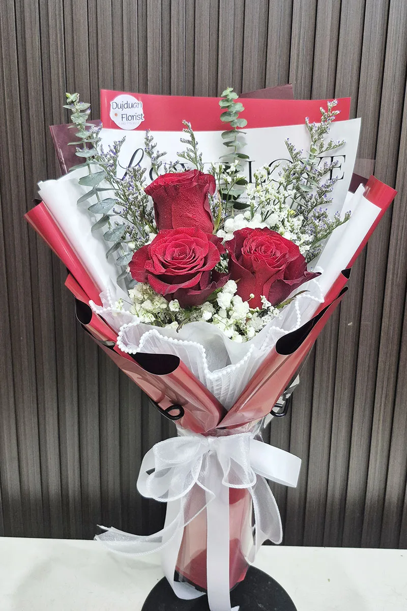 ช่อดอกกุหลาบแดง ดอกกุหลาบแดง-VR1043 - Image 1