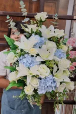 แจกันดอกไม้ประดิษฐ