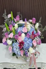 กระเช้าดอกไม้สีอ่อน พาสเทล