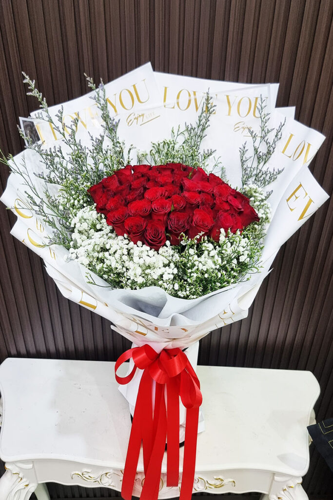 ช่อดอกกุหลาบแดง30ดอก