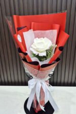 ดอกไม้ปลอม