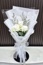 ดอกไม้ประดิษฐ์